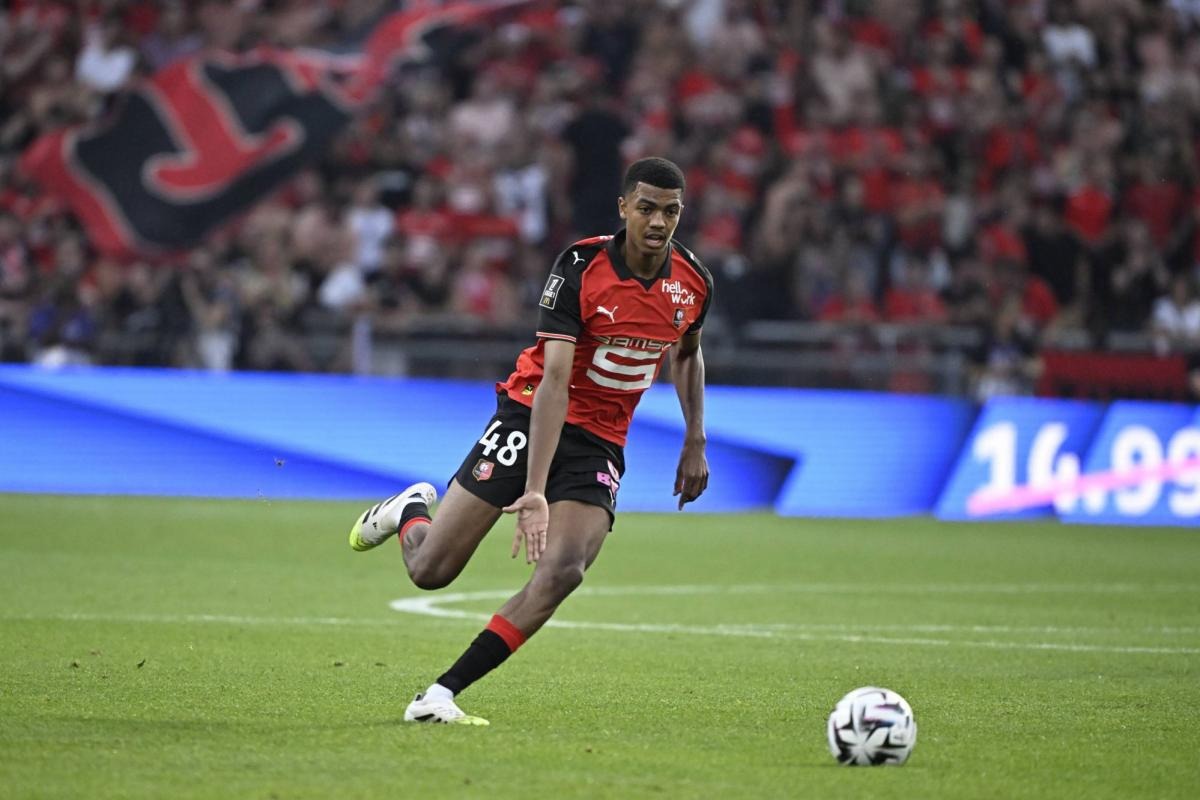 Aït Boudlal : Rennes repousse une offre de Fulham