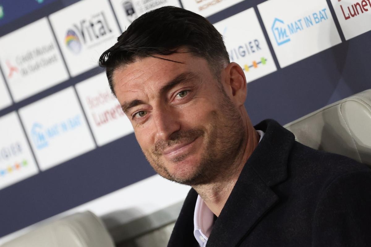 Albert Riera va entraîner l'Étoile Rouge Belgrade