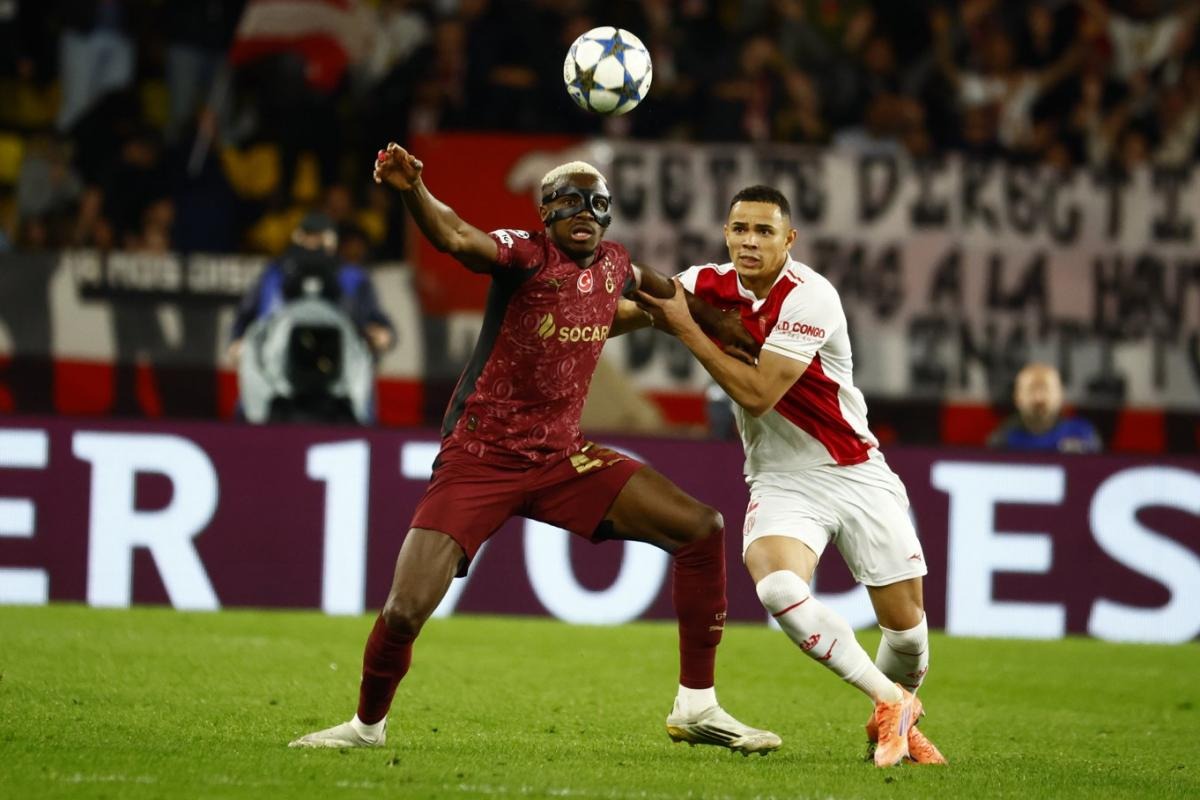 Arsenal et Galatasaray discutent pour Victor Osimhen