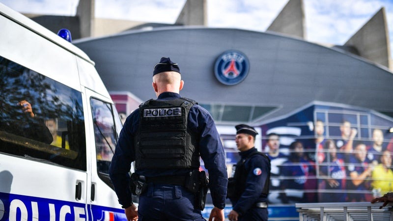 Sécurité dans les stades : le chef de la DNLH fait le point