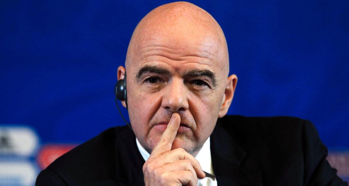FIFA : trois confédérations mettent Infantino sous pression