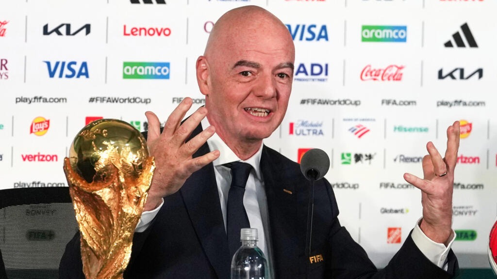 Fifa : trois confédérations défient Gianni Infantino