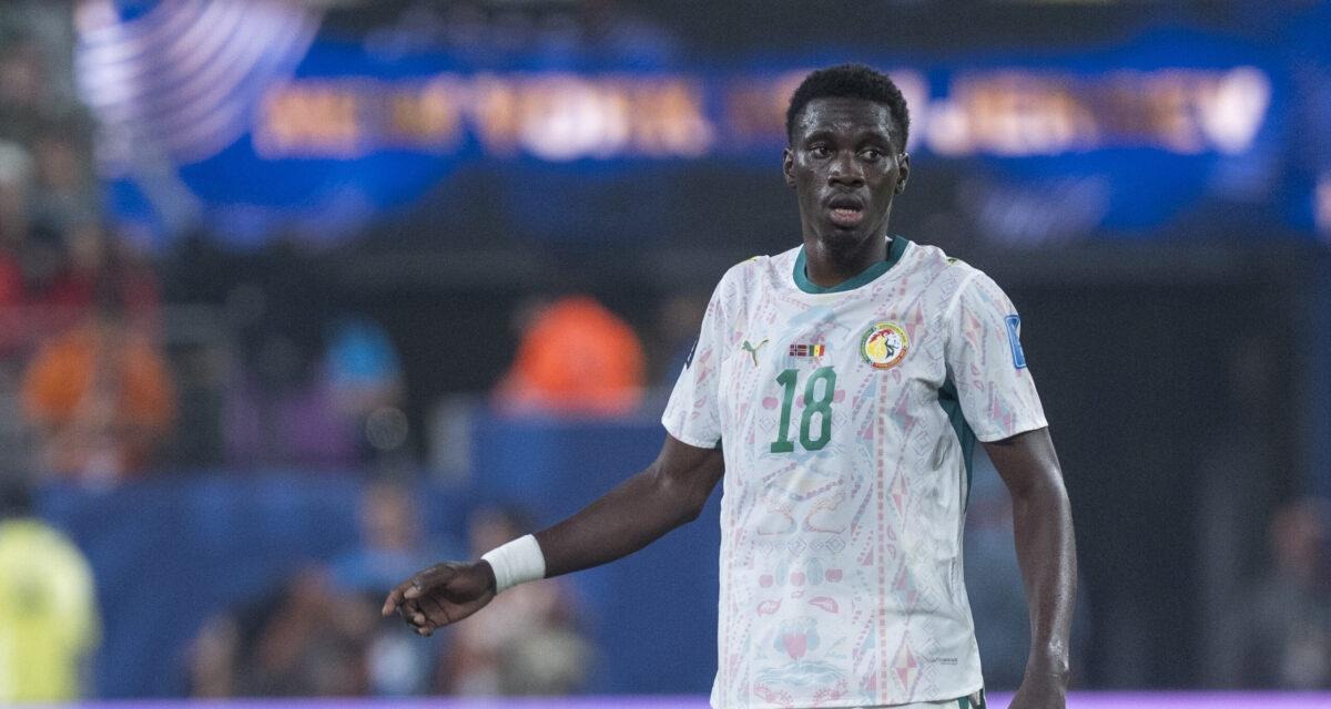 Ismaïla Sarr : Crystal Palace refuse l'offre de Galatasaray