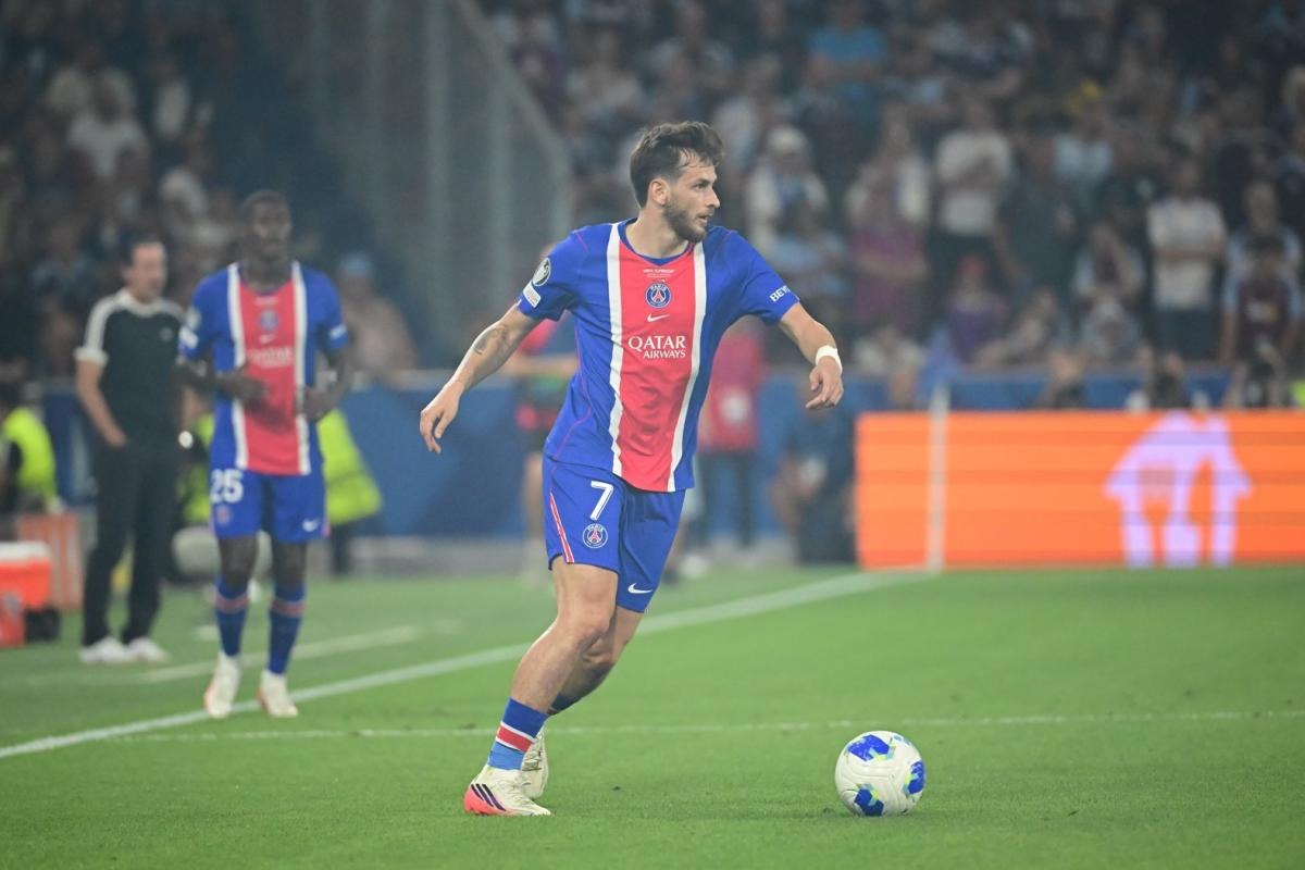 Kvaratskhelia ouvre le score en Supercoupe d'Europe
