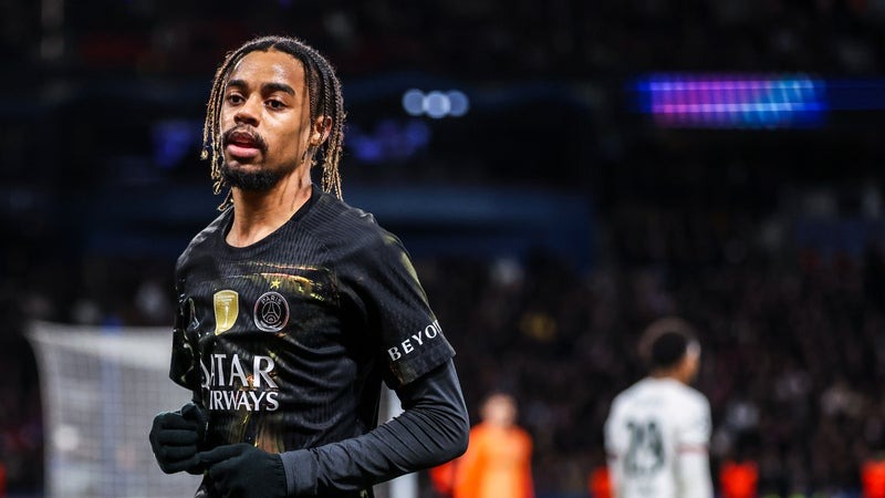 Barcola à Liverpool : Diaz critique l'inflation du mercato