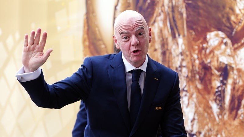 Fifa : une pétition mondiale exige le départ d'Infantino