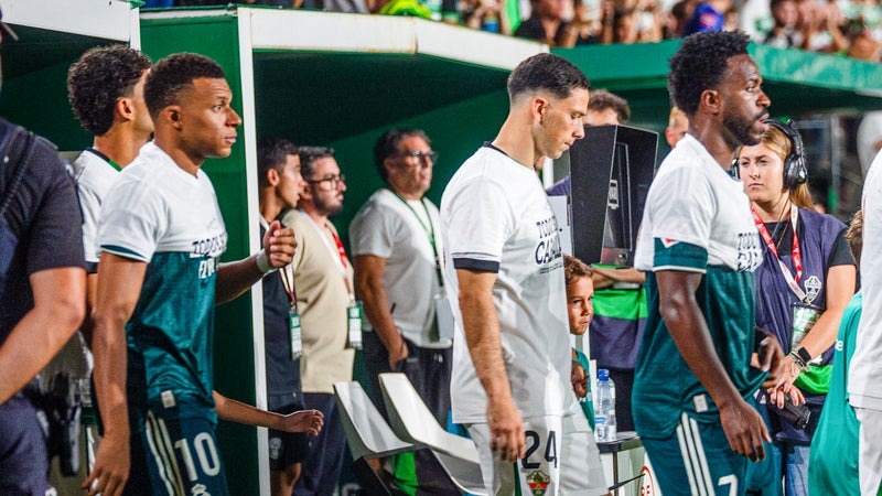 Real Madrid : les Ultras Sur exigent des excuses à Mbappé